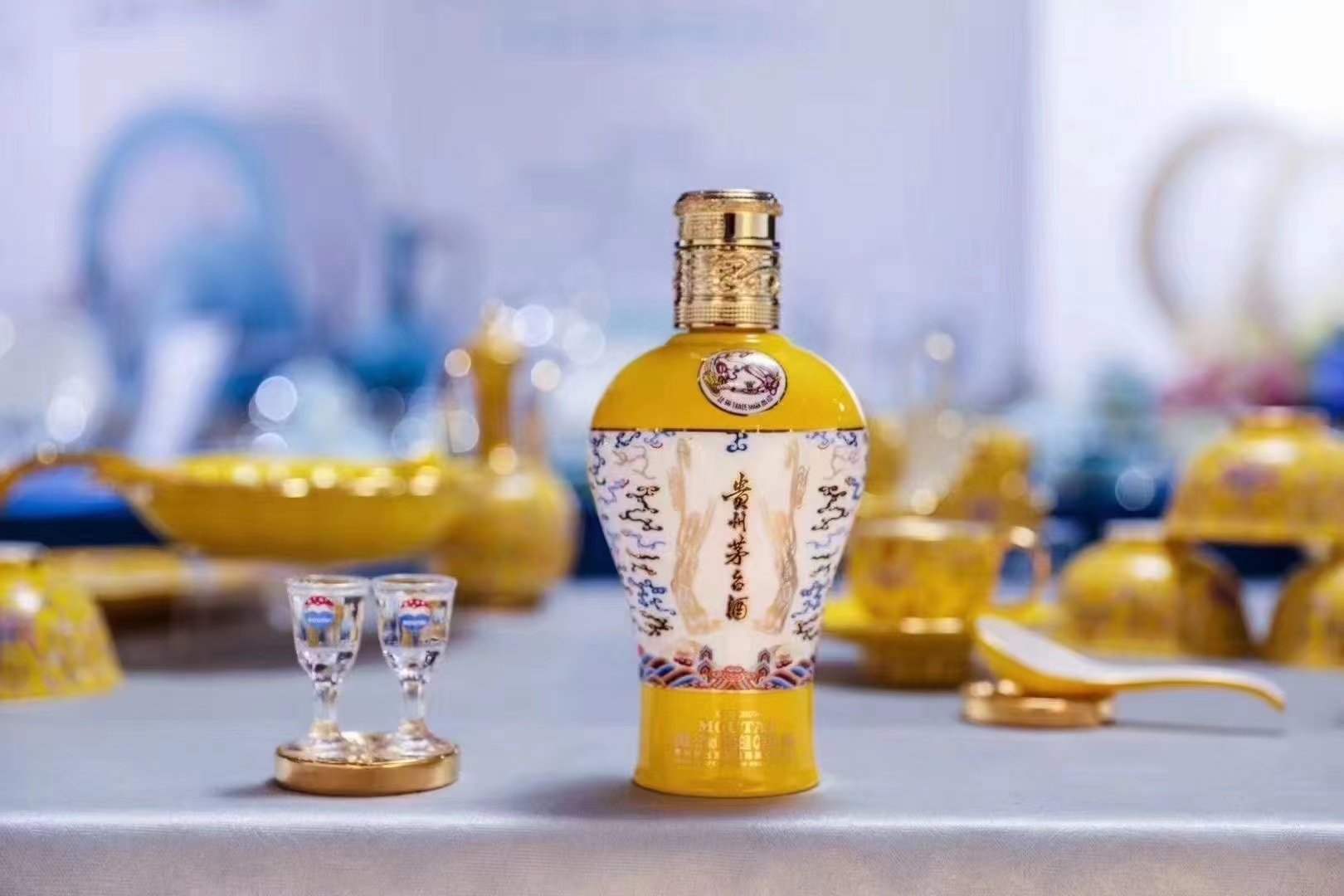 玛多聊城东昌府高价回收茅台酒多少钱哪里回收(附近上门回收茅台酒）?